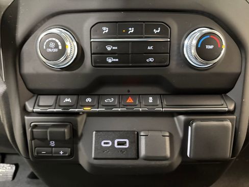 New 2026 GMC Sierra 1500 Pro w/ Pro Value Package image 14