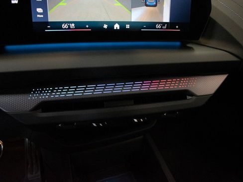 New 2026 BMW M235i xDrive w/ Technology Package image 18