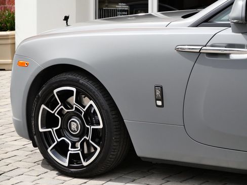 Certified 2019 Rolls-Royce Dawn RWD image 13