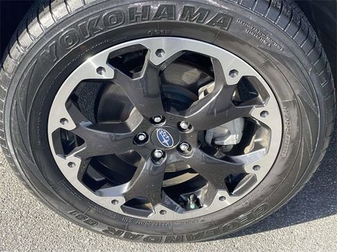 Used 2023 Subaru Crosstrek 2.0i Premium image 6