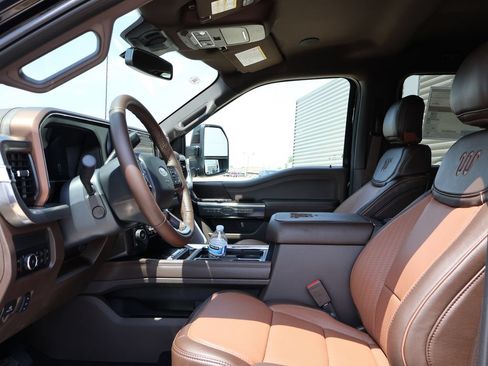 New 2026 Ford F350 King Ranch w/ FX4 Off-Road Package AWD/4WD image 22