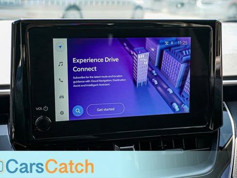 Used 2025 Toyota Corolla LE FWD image 27