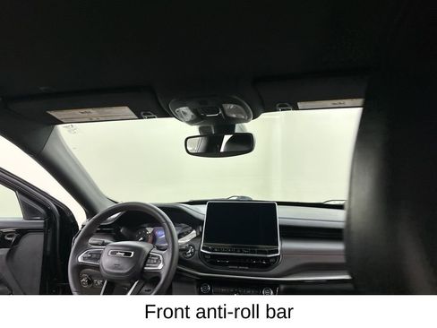 Used 2024 Jeep Compass Trailhawk w/ Trailhawk Convenience Group image 24