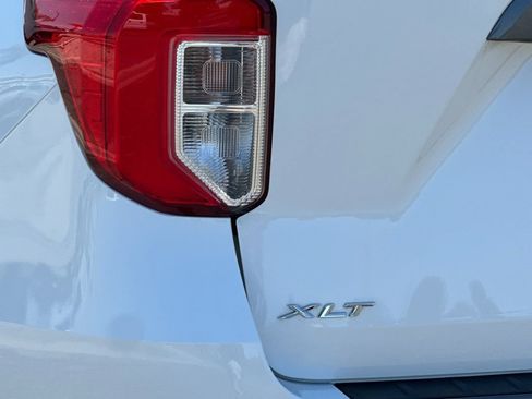 Certified 2023 Ford Explorer XLT w/ Equipment Group 202A RWD image 27