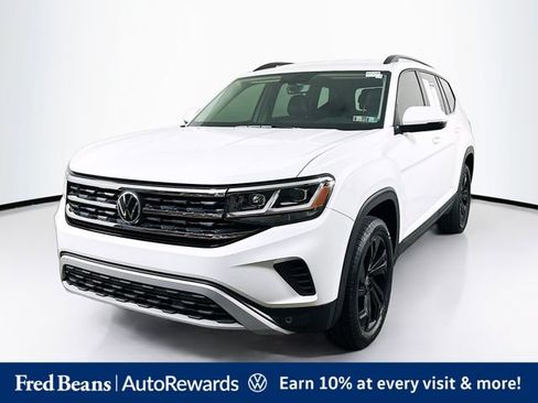 Used 2022 Volkswagen Atlas SE w/ Black Wheel Package AWD/4WD image 3