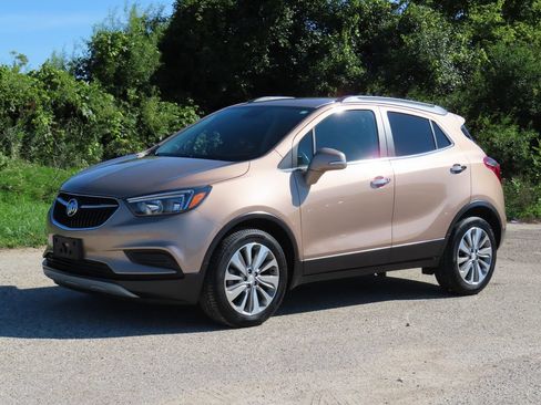 Used 2018 Buick Encore Preferred FWD image 18