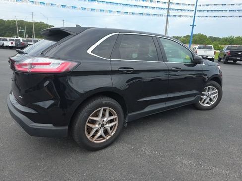 Used 2024 Ford Edge SEL AWD/4WD image 5