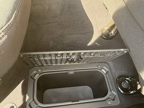 New 2025 RAM 2500 Big Horn image 25