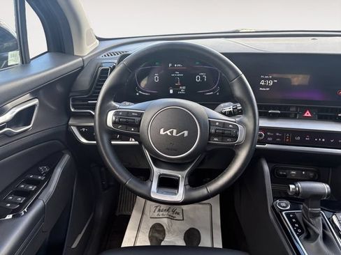 Certified 2023 Kia Sportage EX AWD/4WD image 12