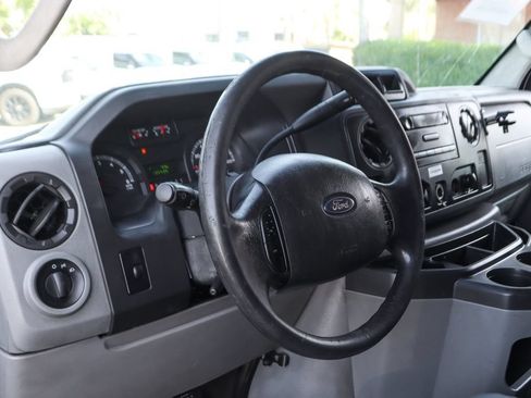 Used 2016 Ford E-450 and Econoline 450 Super Duty w/ Power Windows & Locks Group RWD image 20