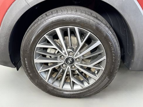 Used 2020 Hyundai Tucson Limited FWD image 38