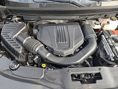 Used 2024 GMC Acadia Elevation AWD/4WD image 28
