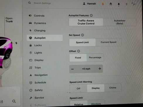 Used 2024 Tesla Model Y 2WD image 18