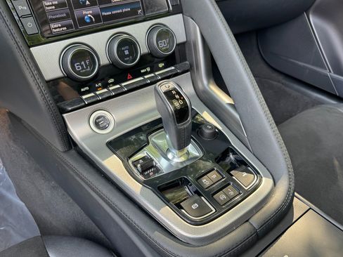 Used 2014 Jaguar F-TYPE Convertible RWD image 46