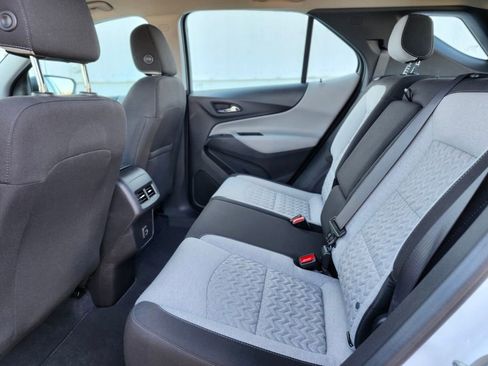 Used 2024 Chevrolet Equinox LS image 14