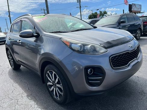 Used 2017 Kia Sportage EX w/ EX Premium Package AWD/4WD image 4