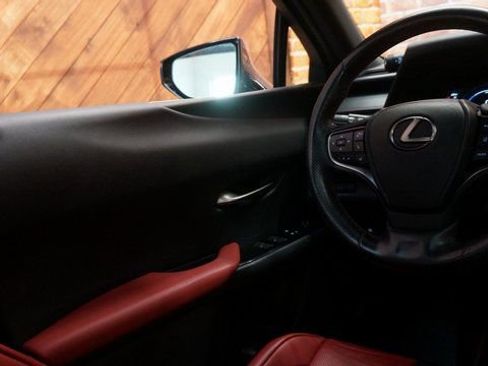 Used 2022 Lexus UX 250h F Sport w/ F Sport Premium Package image 34