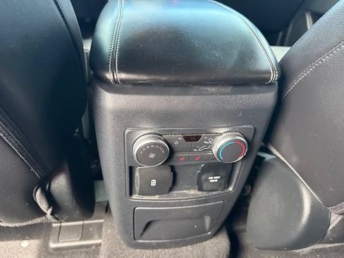 Used 2022 Ford Explorer ST w/ Equipment Group 401A AWD/4WD image 19