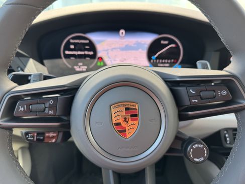 Certified 2025 Porsche 911 Carrera image 28