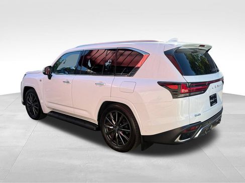 Used 2025 Lexus LX 700h F Sport AWD/4WD image 6