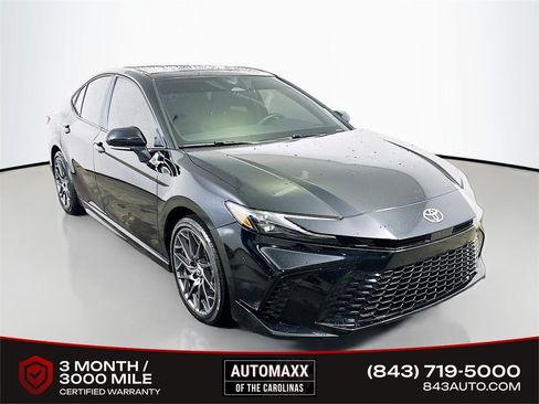 Used 2025 Toyota Camry XSE image 1