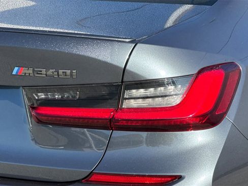 Used 2022 BMW M340i xDrive w/ Premium Package image 27