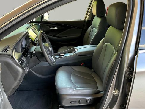 Used 2020 Buick Envision Essence FWD image 21