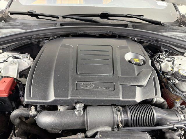Used 2019 Land Rover Range Rover Velar R-Dynamic SE AWD/4WD image 37