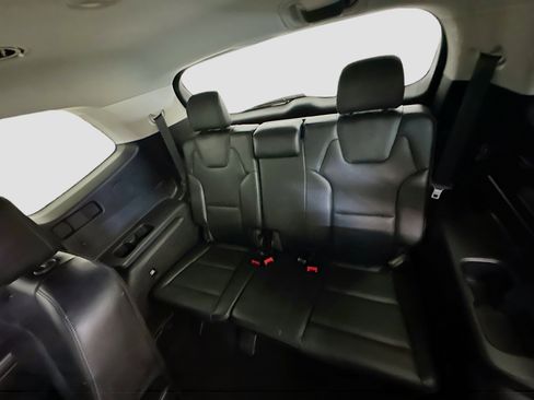 Used 2025 Kia Telluride S AWD/4WD image 31