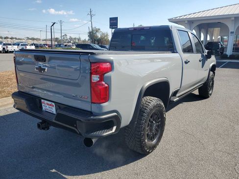 Certified 2024 Chevrolet Silverado 2500 ZR2 w/ Technology Package image 6