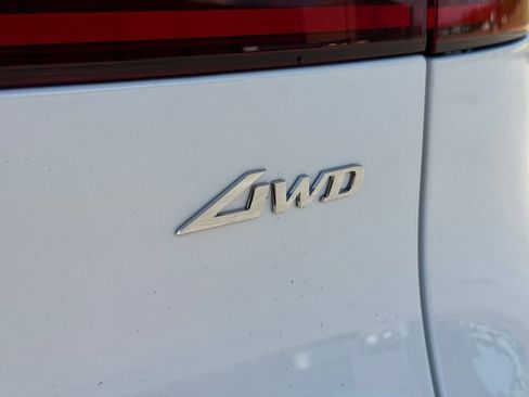 New 2026 Genesis GV70 2.5T Advanced image 15