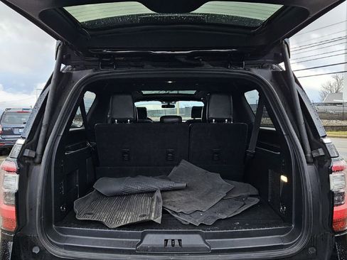 Used 2018 Ford Expedition Max Limited image 26