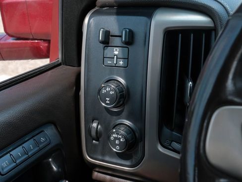 Used 2016 GMC Sierra 2500 Denali w/ Duramax Plus Package image 30