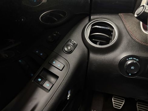 Used 2013 Chevrolet Camaro ZL1 image 20