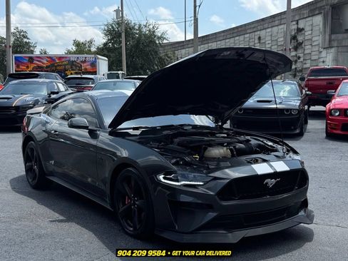 Used 2019 Ford Mustang GT Premium RWD image 34