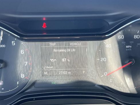 Used 2024 Chevrolet Trax LS w/ LS Convenience Package FWD image 16