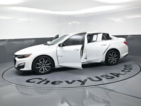 Certified 2024 Chevrolet Malibu RS image 20