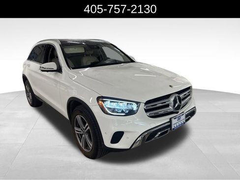 Used 2022 Mercedes-Benz GLC 300 image 2