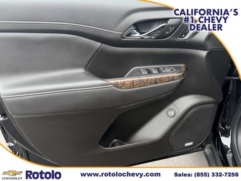 Used 2023 GMC Acadia Denali AWD/4WD image 21