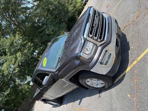 Used 2016 GMC Sierra 1500 SLE w/ SLE Value Package AWD/4WD image 14