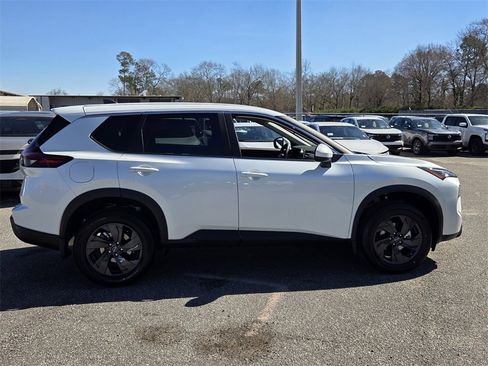 New 2026 Nissan Rogue SV image 11