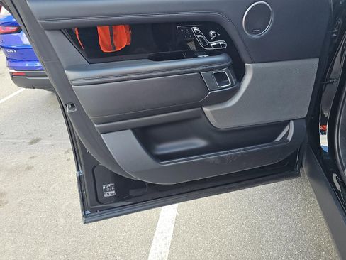 Used 2019 Land Rover Range Rover Supercharged image 12