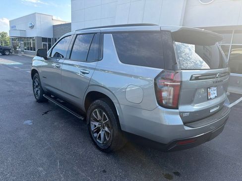 Used 2023 Chevrolet Tahoe Z71 w/ Luxury Package AWD/4WD image 2