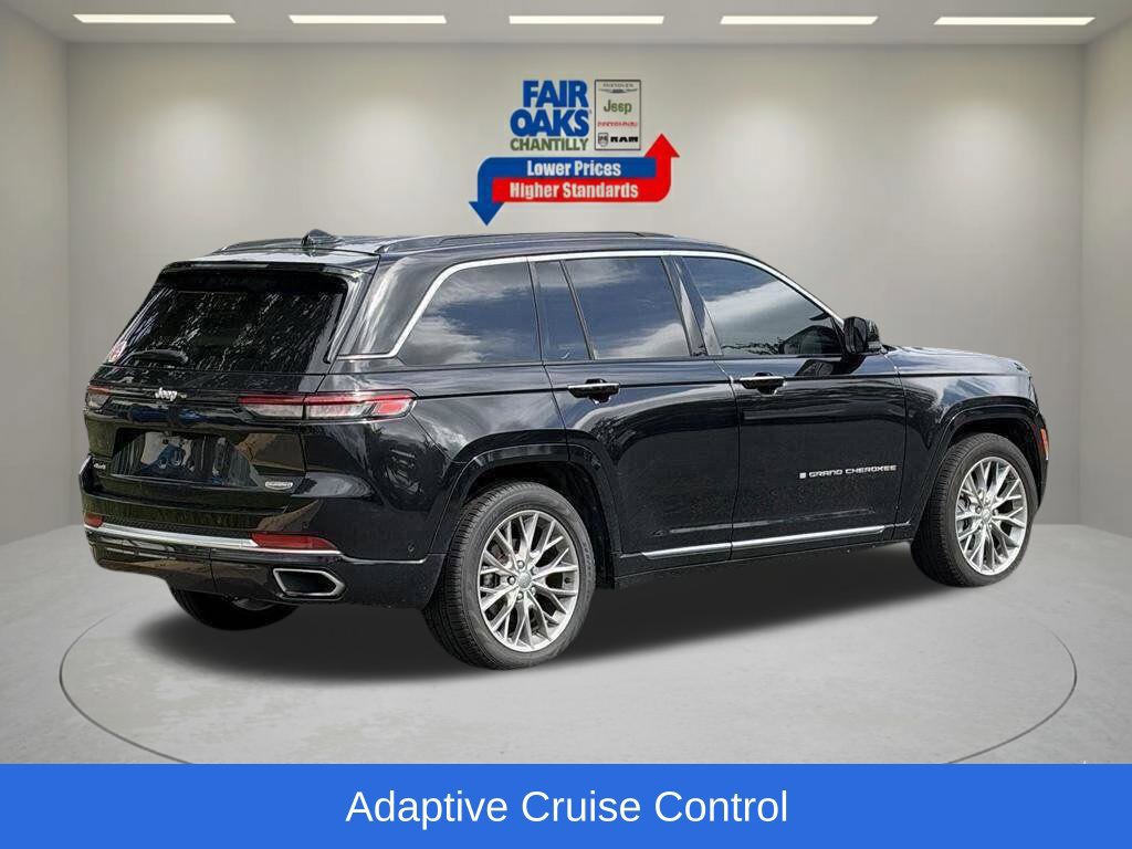 Used 2025 Jeep Grand Cherokee Summit AWD/4WD image 8