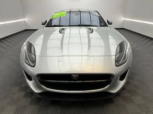 Used 2019 Jaguar F-TYPE Coupe RWD image 2