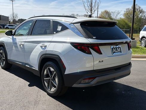 New 2026 Hyundai Tucson SEL FWD image 8