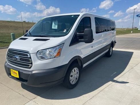 Certified 2017 Ford Transit 350 XLT RWD image 8