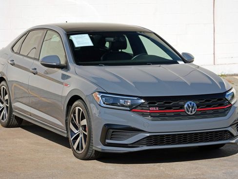Used 2019 Volkswagen Jetta GLI Autobahn FWD image 48