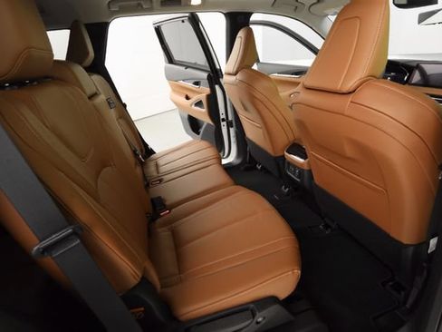Used 2022 INFINITI QX60 Sensory w/ Vision Package AWD/4WD image 17