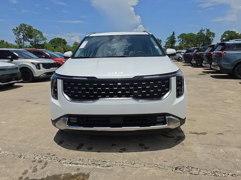 New 2026 Kia Carnival SX FWD image 3